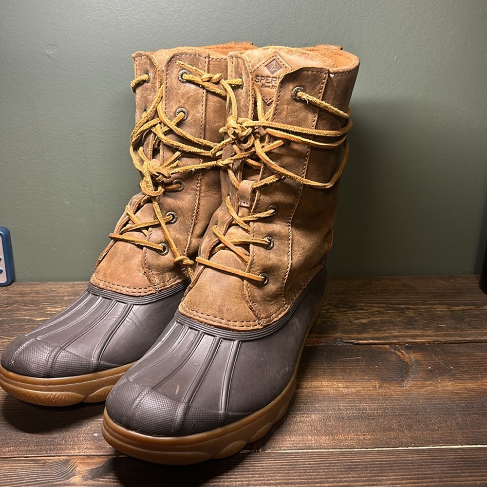 Sperry women’s leather duck boots - Picture 2 of 8